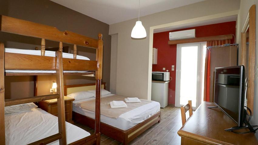 Aparthotel Moka Evia Island à Trikovilon Extérieur photo